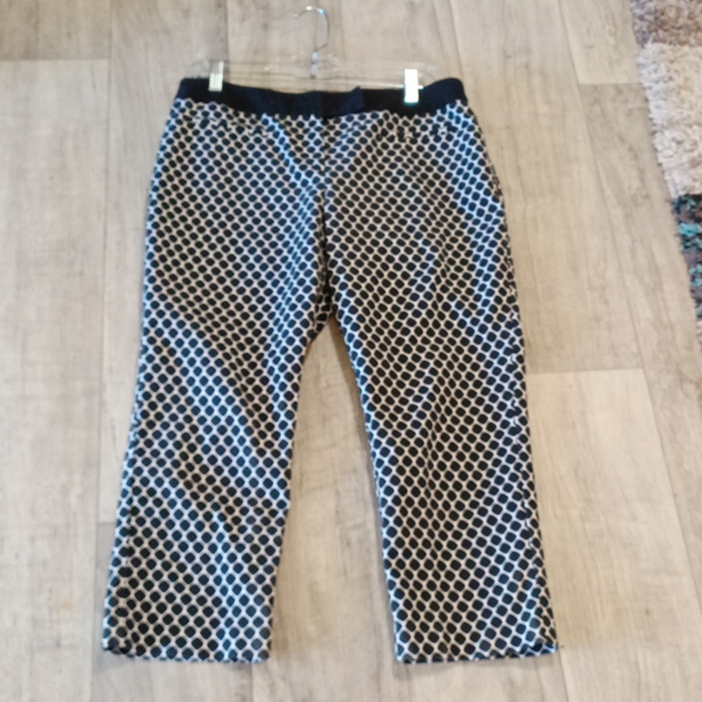 Womens Pants APT 9 modern fit sz 10 stretch Cotton spandex Black White print